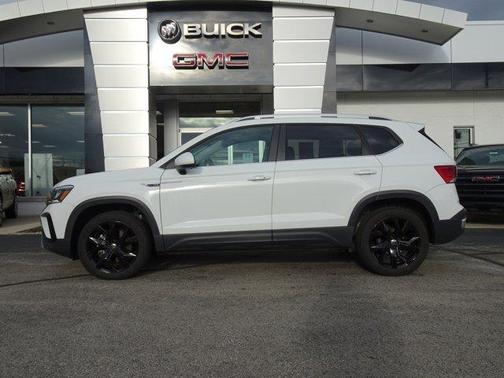 2022 Volkswagen Taos 1.5T SE