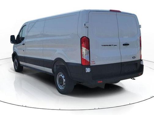 Oxford White 2026 Ford Transit-250 Base