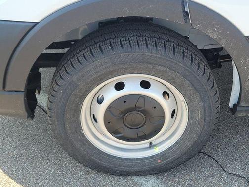 Oxford White 2026 Ford Transit-250 Base