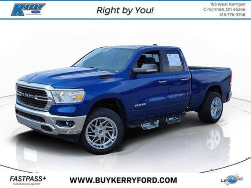 Blue Streak Pearlcoat 2019 RAM 1500 Big Horn