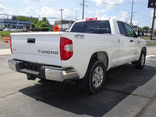 2014 Toyota Tundra SR5