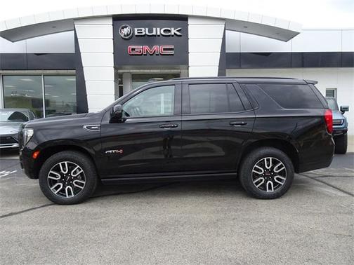 2023 GMC Yukon AT4