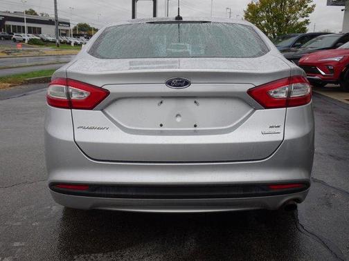 2013 Ford Fusion SE