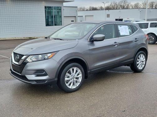 2022 Nissan Rogue Sport S