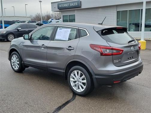 2022 Nissan Rogue Sport S