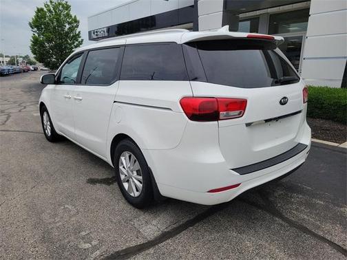 2016 Kia Sedona LX