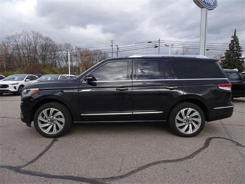 2024 Lincoln Navigator Reserve