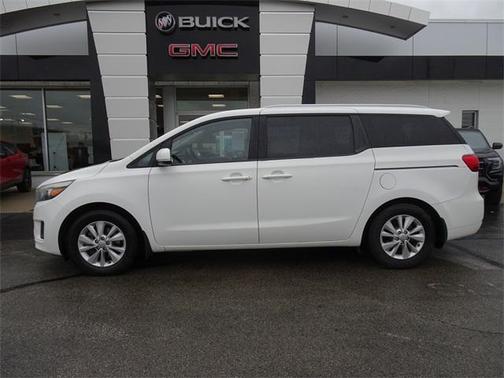 2016 Kia Sedona LX