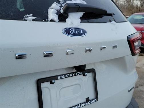 2026 Ford Escape ST-Line Select