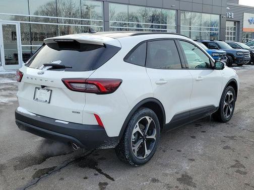 2026 Ford Escape ST-Line Select