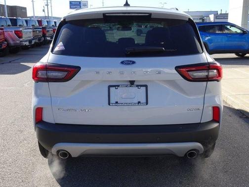 2025 Ford Escape Platinum