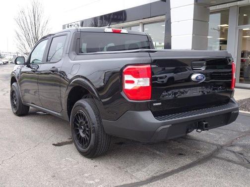 2024 Ford Maverick XL