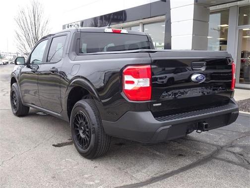 2024 Ford Maverick XL