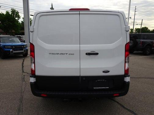 2025 Ford Transit-250 Base