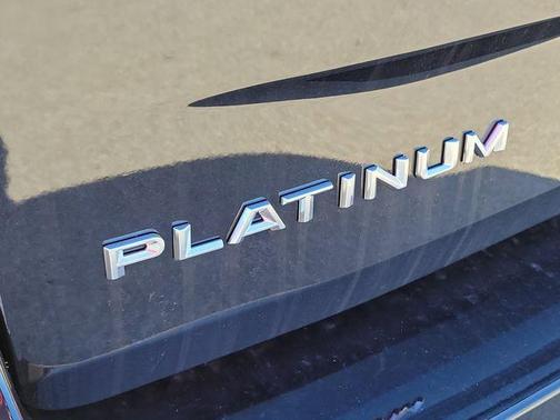 Agate Black Metallic 2026 Ford Expedition Max Platinum