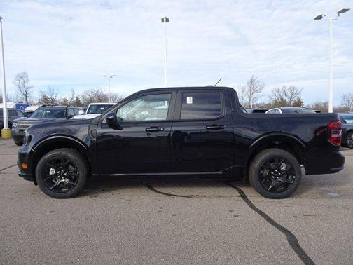 2026 Ford Maverick Lobo Standard