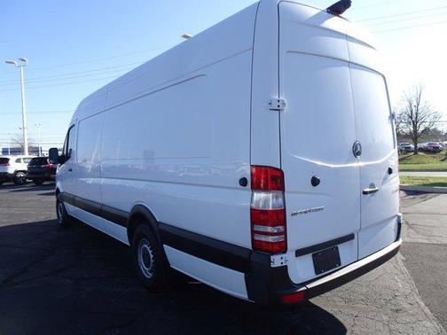 Photo 3 of 28 of 2018 Mercedes-Benz Sprinter 2500 170 WB