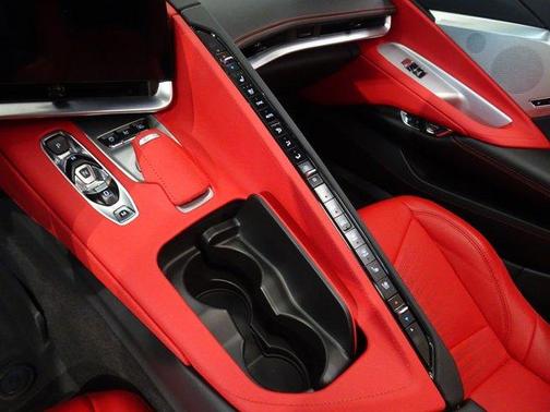 2024 Chevrolet Corvette Stingray w/2LT