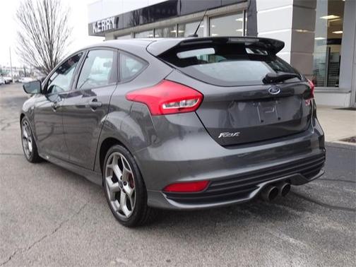 2016 Ford Focus ST Base
