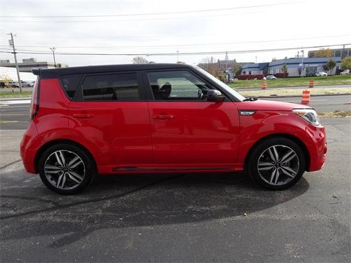 2019 Kia Soul +
