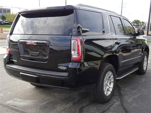 2017 GMC Yukon SLT