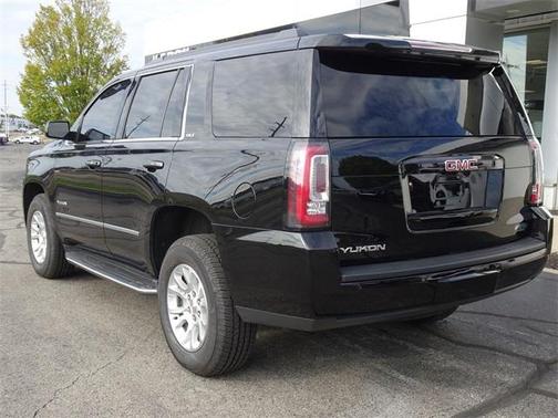 2017 GMC Yukon SLT