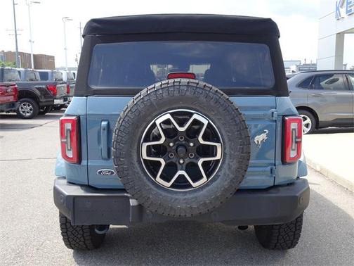 2023 Ford Bronco Outer Banks