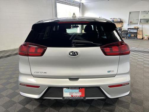 2017 Kia Niro FE