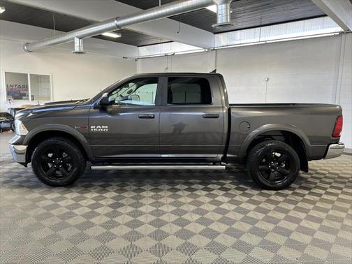 2018 RAM 1500 SLT