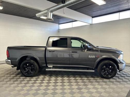 2018 RAM 1500 SLT