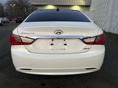 2012 Hyundai SONATA Limited
