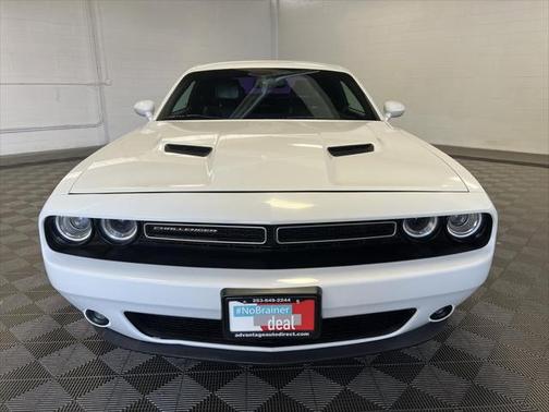 2015 Dodge Challenger SXT Plus