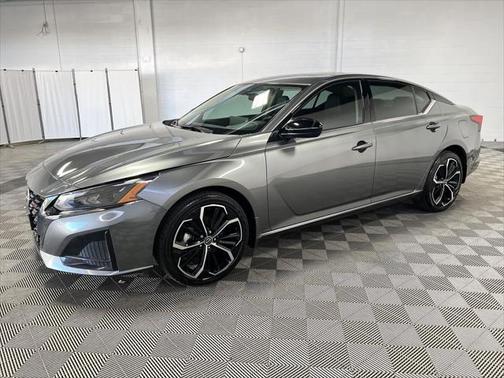 2024 Nissan Altima SR Intelligent AWD