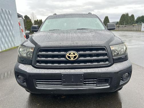 2011 Toyota Sequoia Platinum