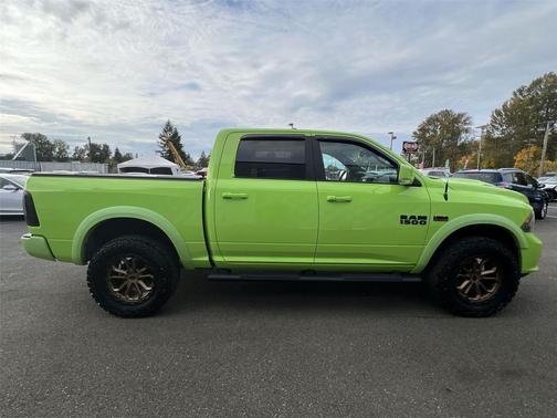 2017 RAM 1500 Sport
