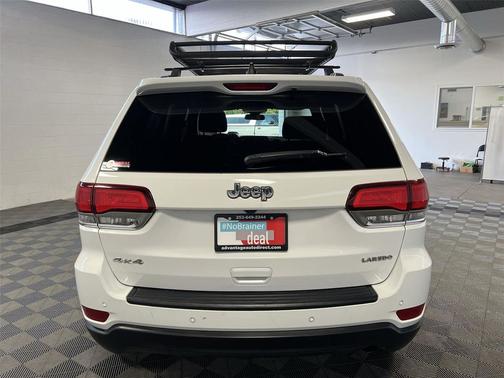 2020 Jeep Grand Cherokee Laredo