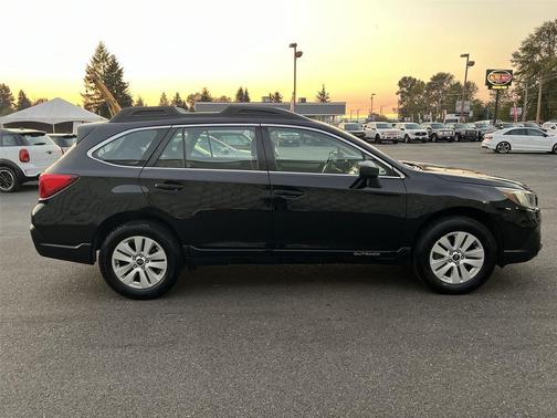 2019 Subaru Outback 2.5i