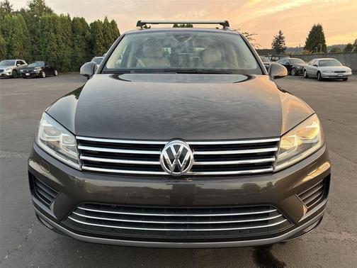 2016 Volkswagen Touareg TDI Lux