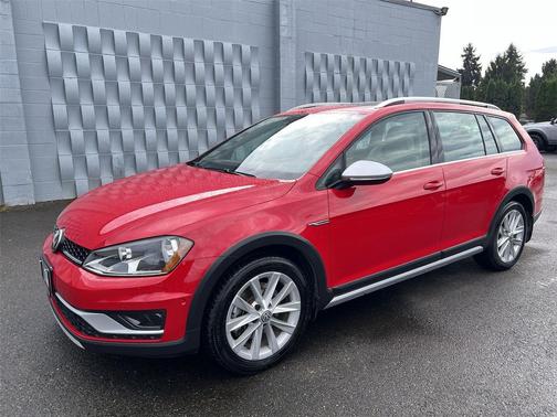 2017 Volkswagen Golf Alltrack TSI SEL