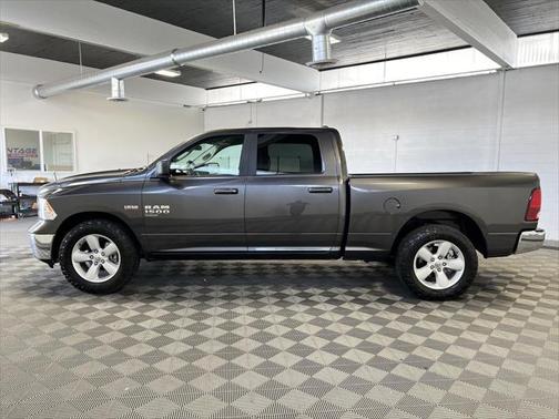 2019 RAM 1500 SLT