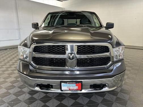 2019 RAM 1500 SLT