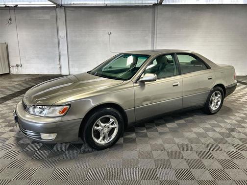 1997 Lexus ES 300 Base