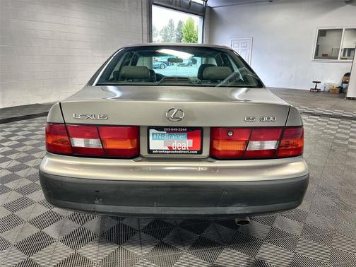1997 Lexus ES 300 Base