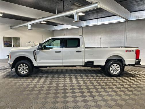 2023 Ford F-350 XLT