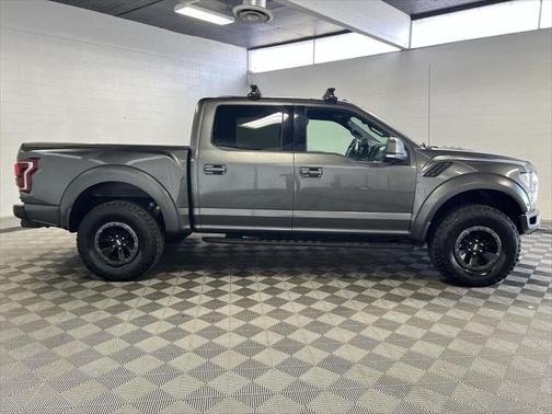 2017 Ford F-150 Raptor