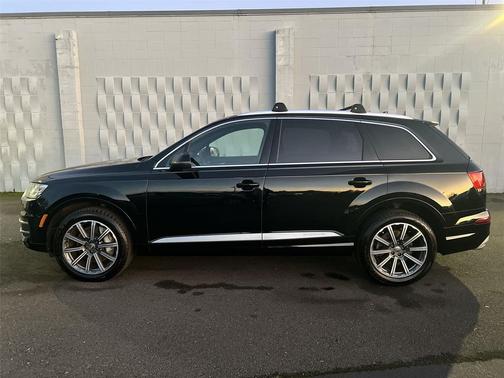 2017 Audi Q7 3.0T Premium