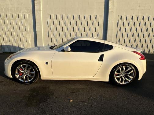2016 Nissan 370Z Sport Tech