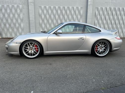 2009 Porsche 911 Carrera 4