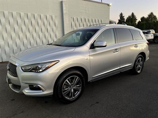 2016 INFINITI QX60 Base