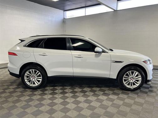 2017 Jaguar F-PACE 20d Prestige